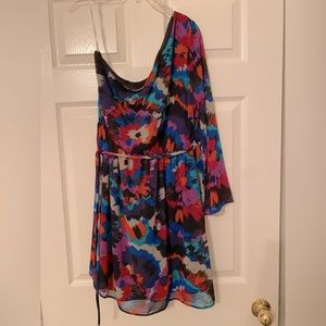 One-shoulder tie waist mini dress